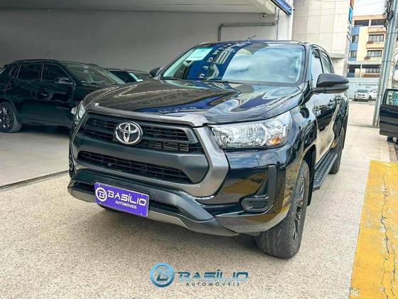 TOYOTA HILUX 2.8 D-4D TURBO DIESEL CD POWER PACK 4X4 AUTOMÁTICO
